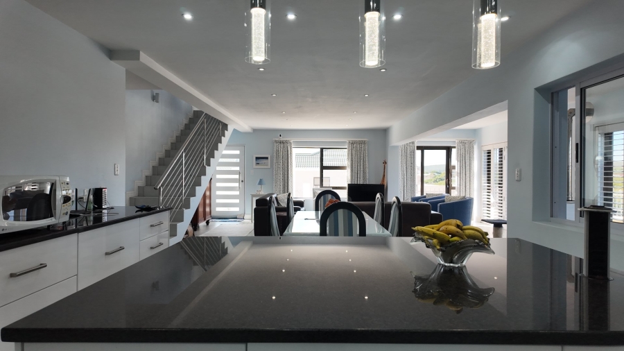 3 Bedroom Property for Sale in Stilbaai Wes Western Cape